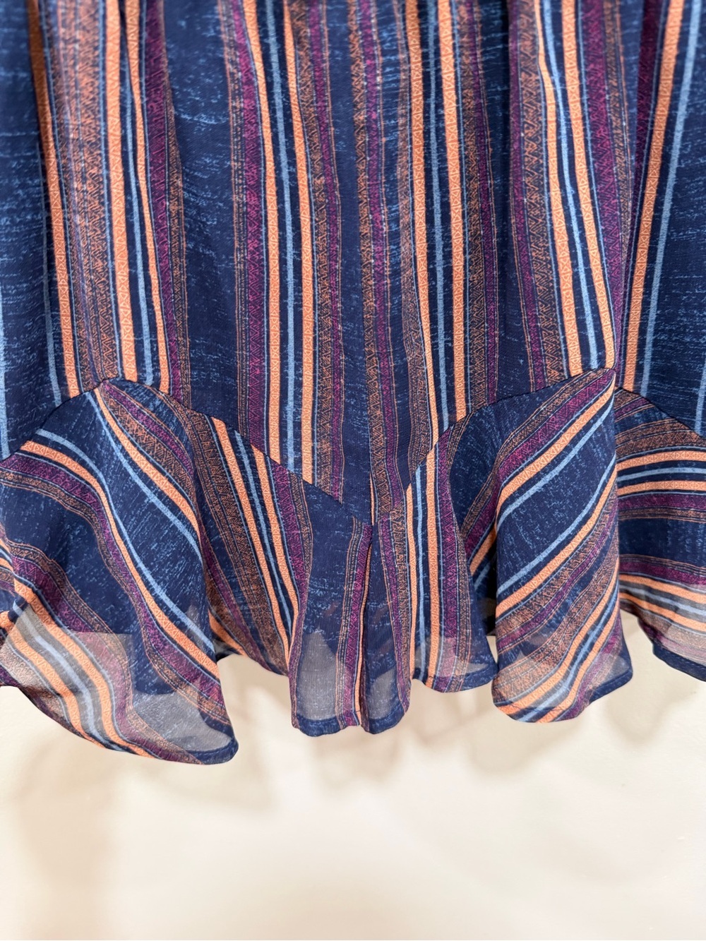 BCBGeneration Striped Ruffle Hem Romper Boho Festival Style XS - Picture 5 of 9